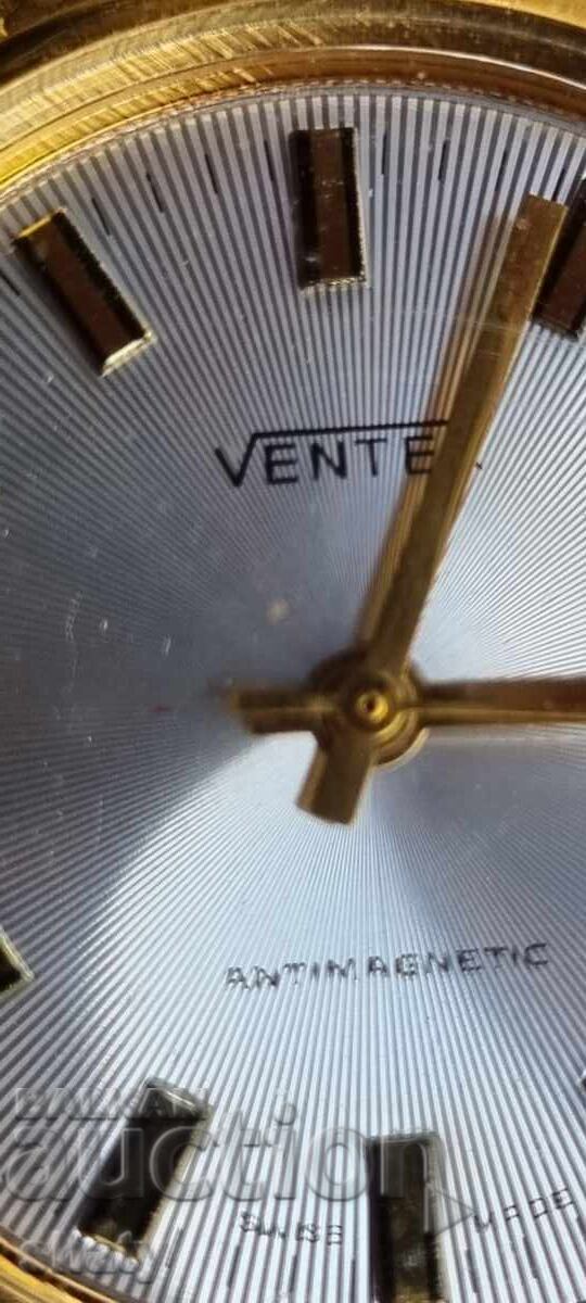 Ceas elvețian vechi cu preț 60.00 BGN | € 30.68