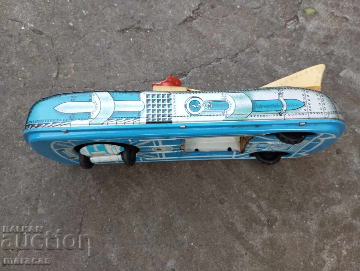 Ένα παλιό παιδικό παιχνίδι με τιμή 20.00 BGN | € 10.23