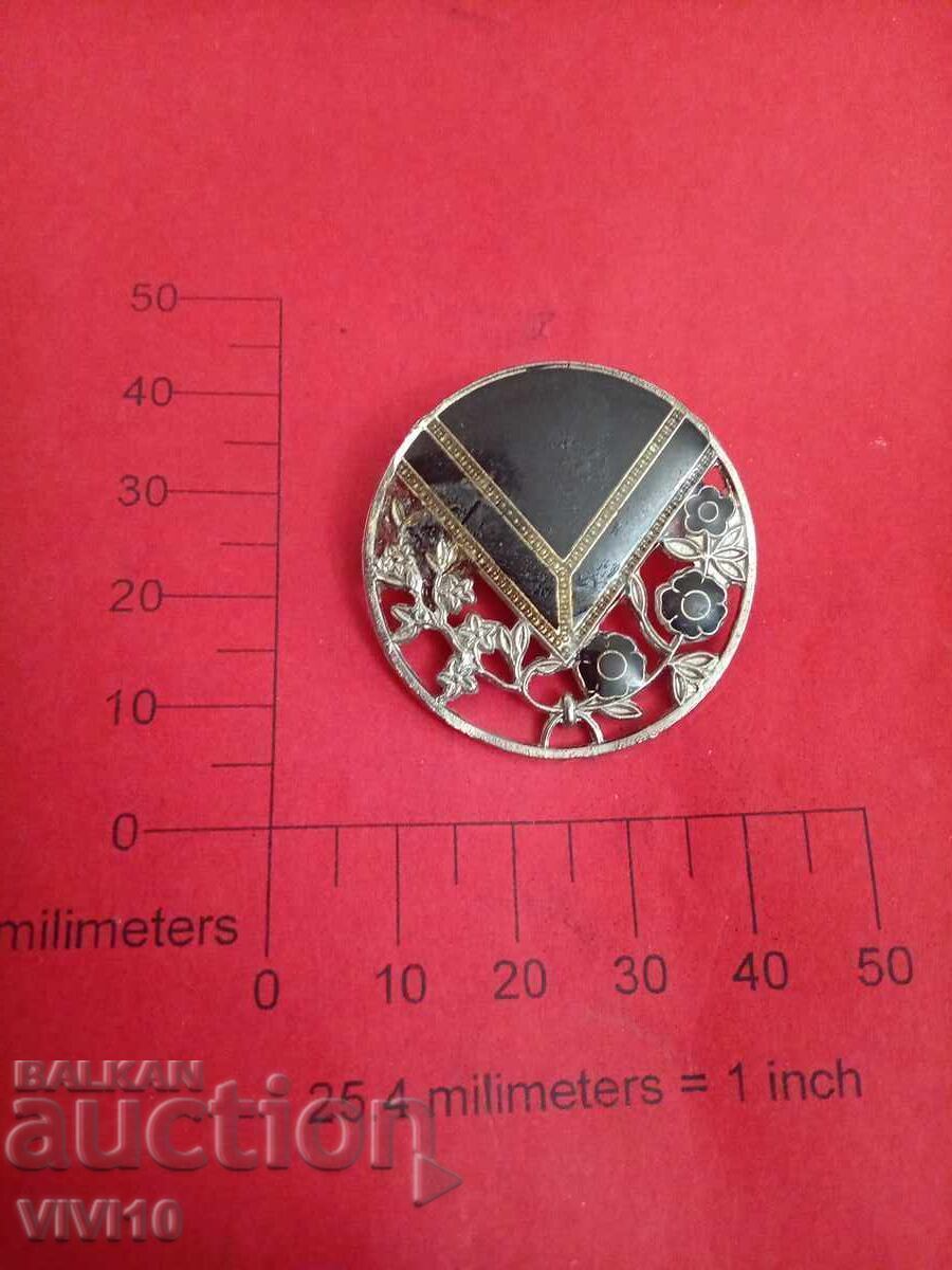 Αρχαία καρφίτσα σμάλτου με πέτρες Αρχαία καρφίτσα σμάλτου με πέτρες