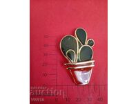 Старинна брошка емаил