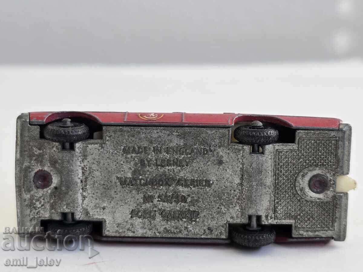 Matchbox Moko Lesney Nr.59C Ford Galaxy Fire Chief Car 1966 - 7 Matchbox Moko Lesney Nr.59C Ford Galaxy Fire Chief Car 1966 - 7