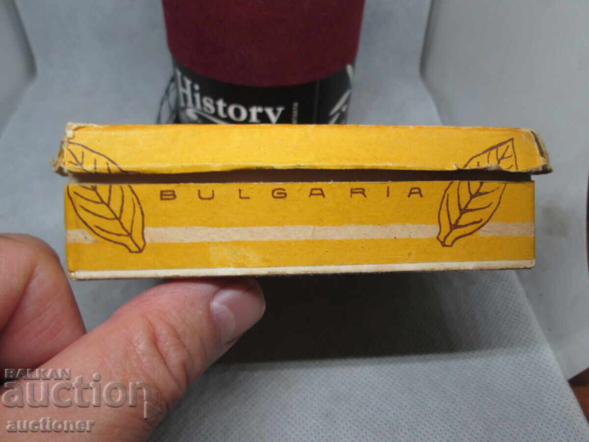 Παράδοση ΑΔΕΙΑ ΚΟΥΤΙ ΓΙΑ ΚΑΠΝΟ - TABAC POUR PIPE ΒΟΥΛΓΑΡΙΑ