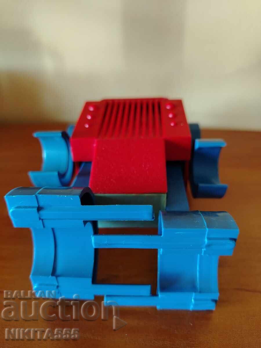 Българска рядка играчка космически робот - Ро-1 - 5 Българска рядка играчка космически робот - Ро-1 - 5