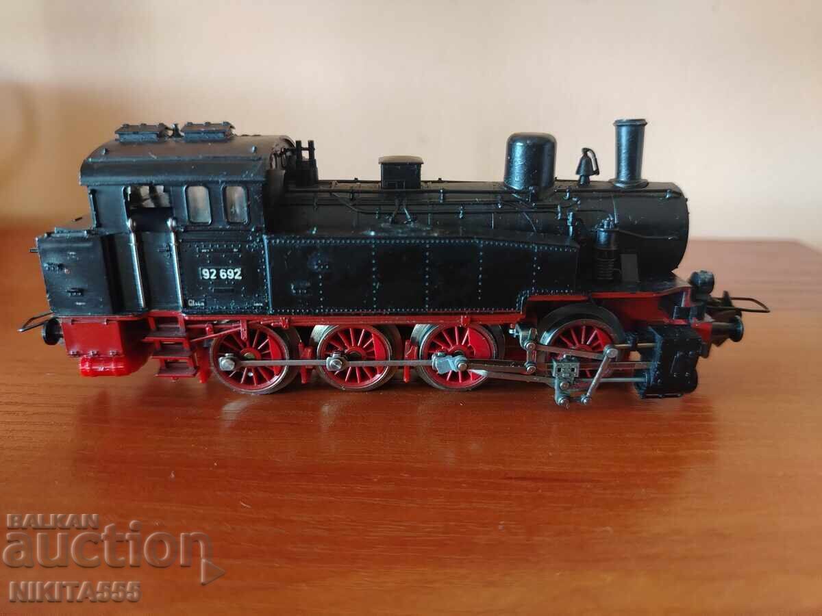 Steam locomotive Trix International (DC) HO BR 92 692 with price 250.00 BGN | € 127.82 Steam locomotive Trix International (DC) HO BR 92 692 with price 250.00 BGN | € 127.82