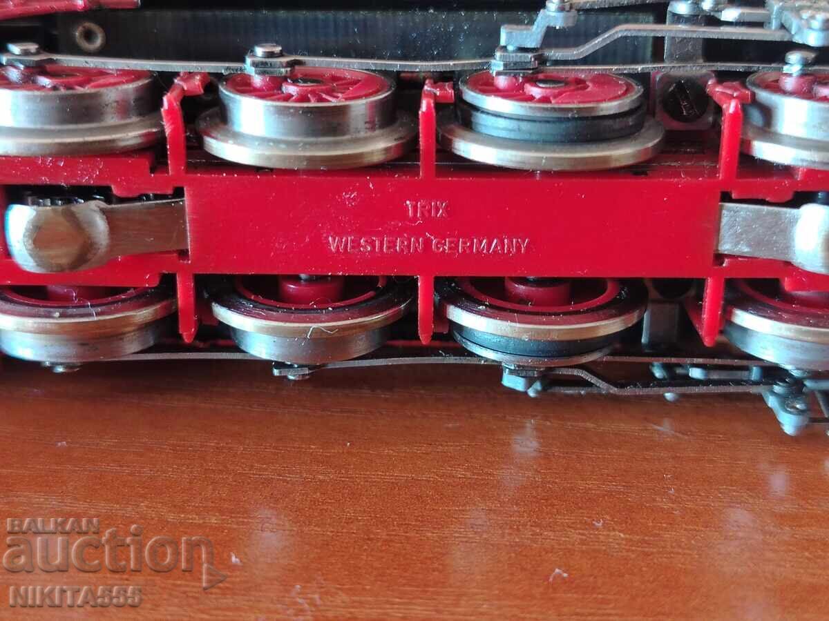 Steam locomotive Trix International (DC) HO BR 92 692 - 7 Steam locomotive Trix International (DC) HO BR 92 692 - 7