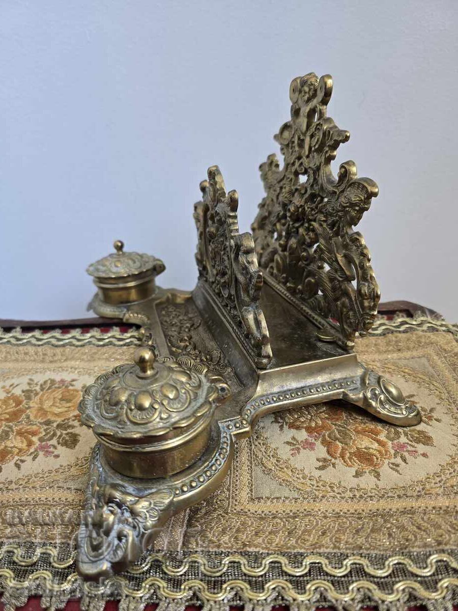 Livrarea Mare călimară antică franceză din bronz Livrarea Mare călimară antică franceză din bronz