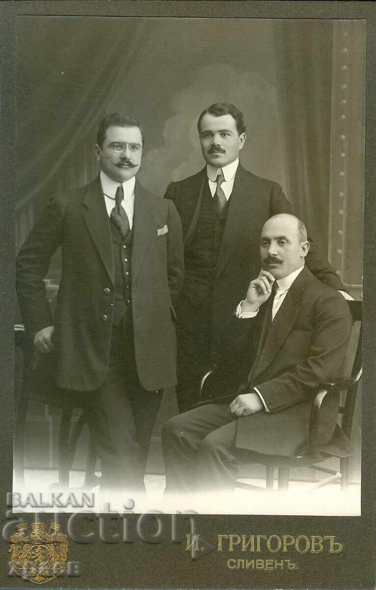 FOTOGRAFIE VECHE - CARTON - I.GRIGOROV - SLIVEN - 0171