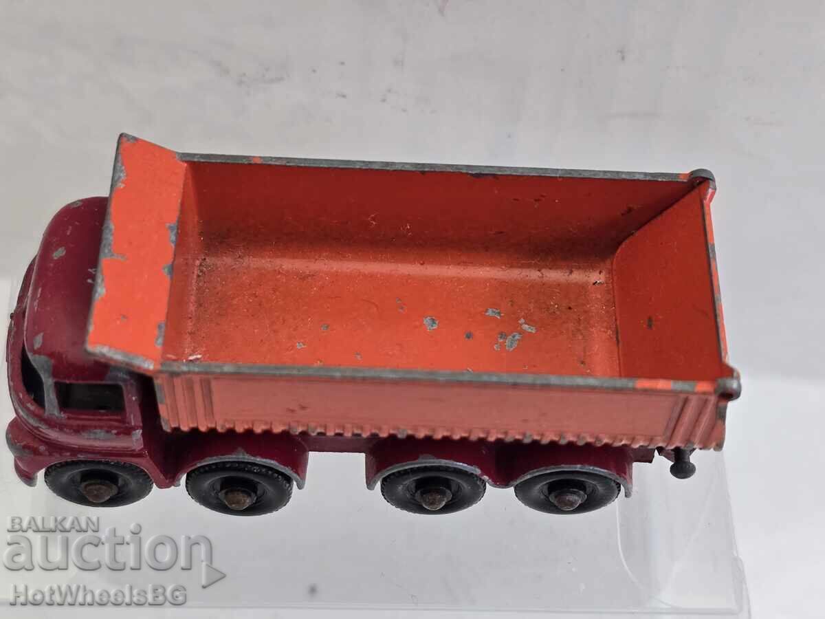 Matchbox LESNEY No. 17D Hoveringham Tipper 1964 - 6