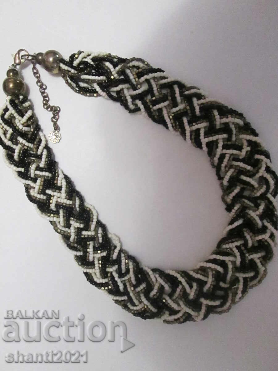 Όμορφο vintage γυναικείο κολιέ, γυάλινες χάντρες