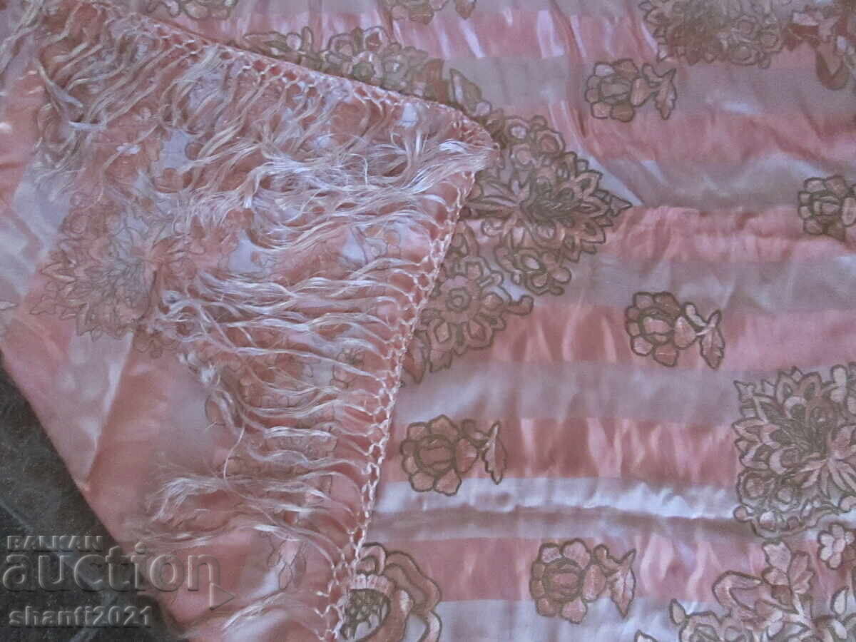 Silk cover, goldwork embroidery and silk threads - 6