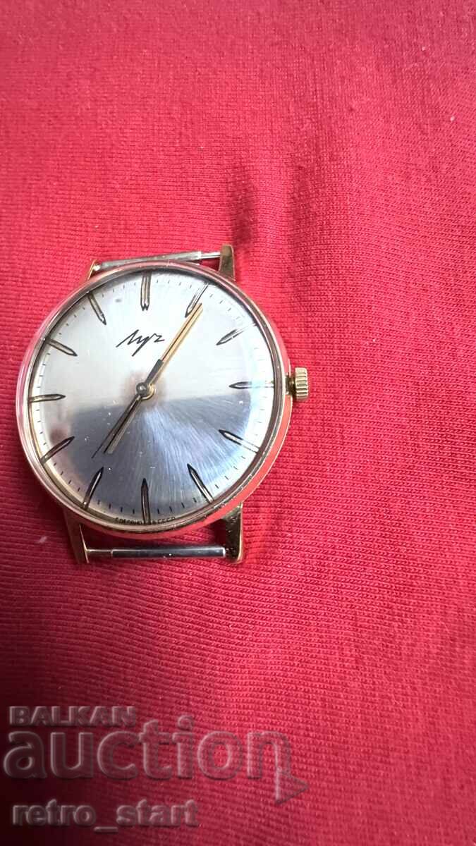 Аукцион Позлатен часовник Луч 23 камъка 10 микрона, нов!