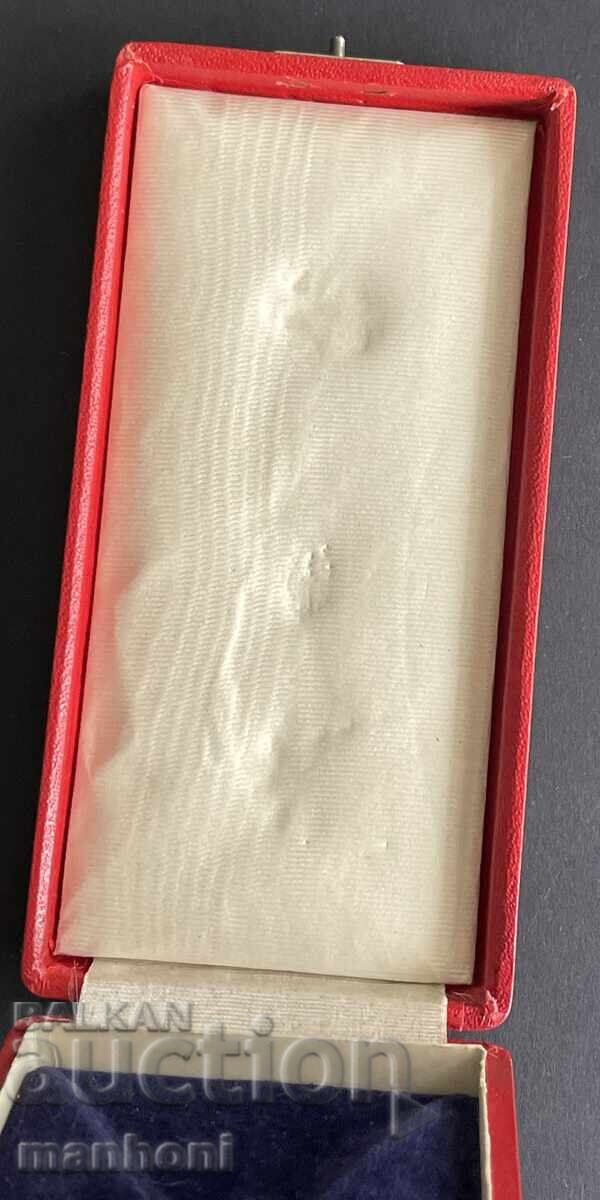 Δημοπρασία Βασίλειο της Βουλγαρίας, κουτί παρασήμου Στρατιωτικής Αξίας V τάξης. Με κορώνα