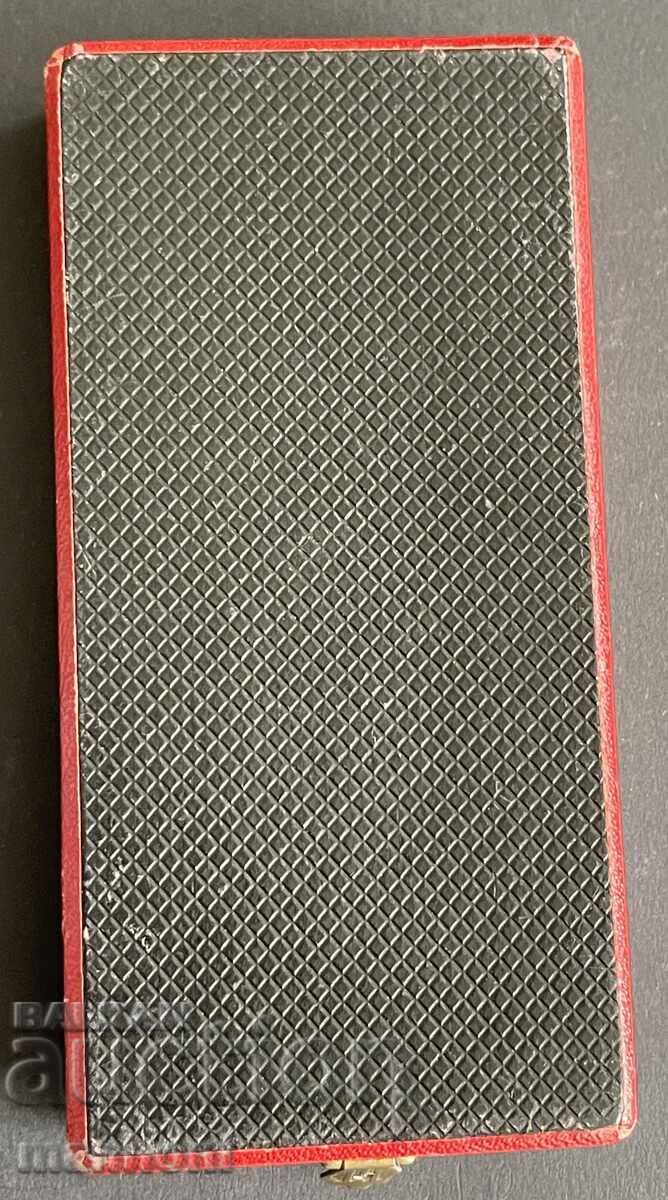 Παράδοση Βασίλειο της Βουλγαρίας, κουτί παρασήμου Στρατιωτικής Αξίας V τάξης. Με κορώνα