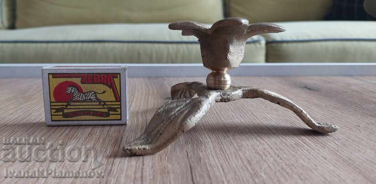 Κηροπήγιο μπρούτζινο για γνώστες - 5 Κηροπήγιο μπρούτζινο για γνώστες - 5