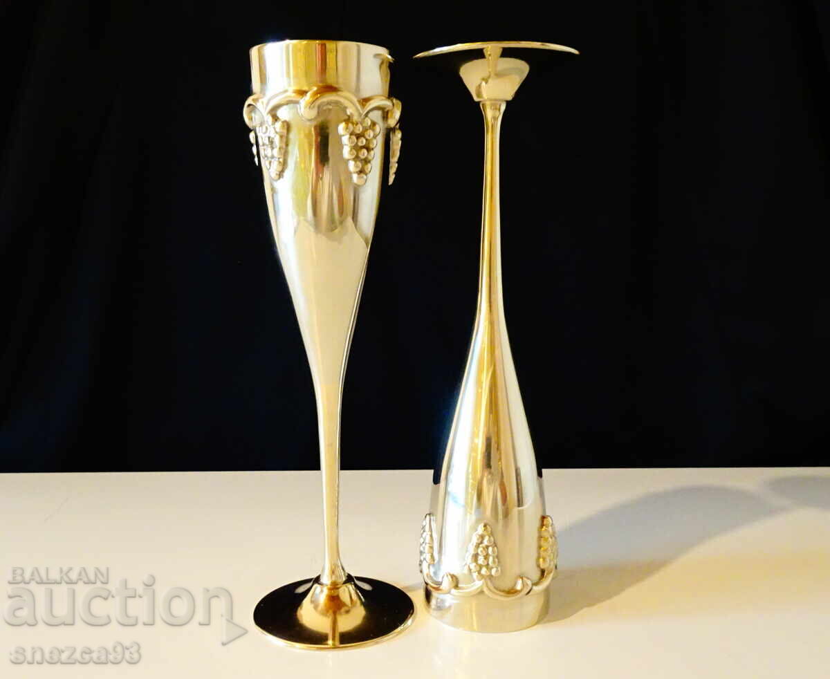 Bronze wine glasses, unique grape relief with price 190.00 BGN | € 97.15