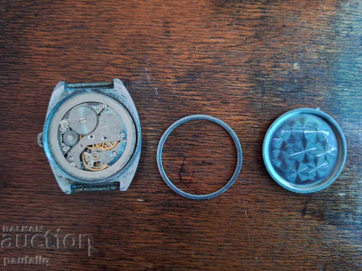 Auction MENS ROCKET WATCH Auction MENS ROCKET WATCH