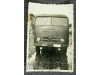 Стара снимка фото Мерцедес камион архив М-во транспорта