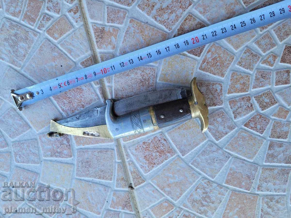 Cuțit, pumnal, pumnal, karakulak, navaja spaniolă cu preț 330.00 BGN | € 168.73