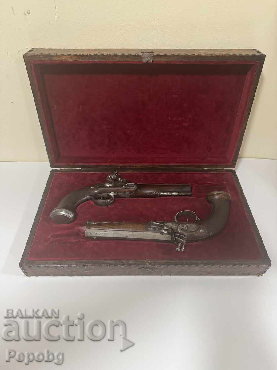 Уникален чифт кремъчни пистолети, пищови, револвер