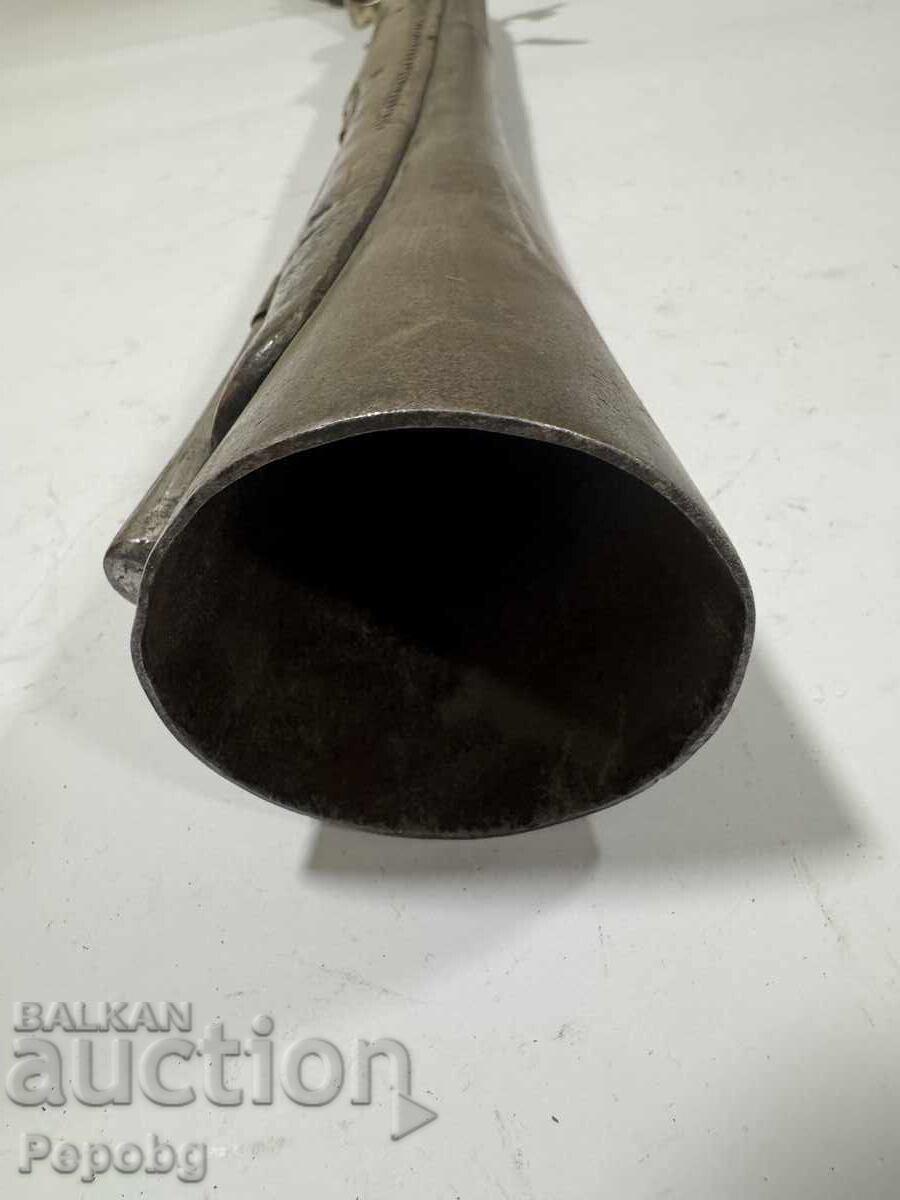 Livrarea Pușcă veche cu cremene, trombon