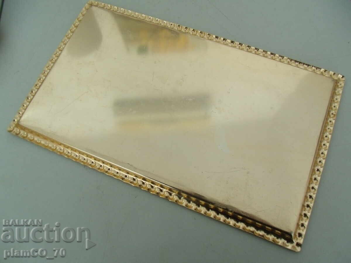 Auction №8051 Old Tray Auction №8051 Old Tray