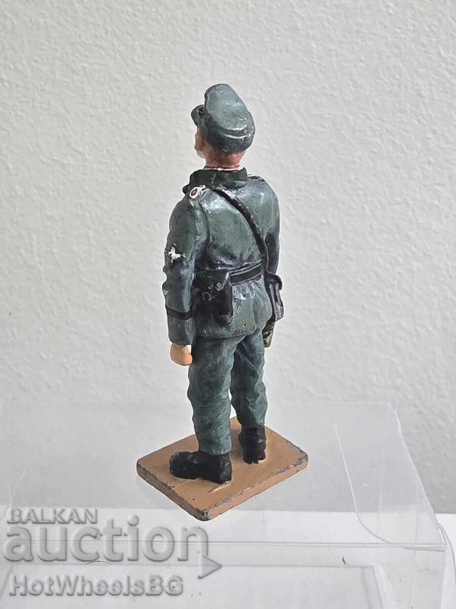 Del Prado - SS Officer, Mountain Division, Germany 1944 - 5