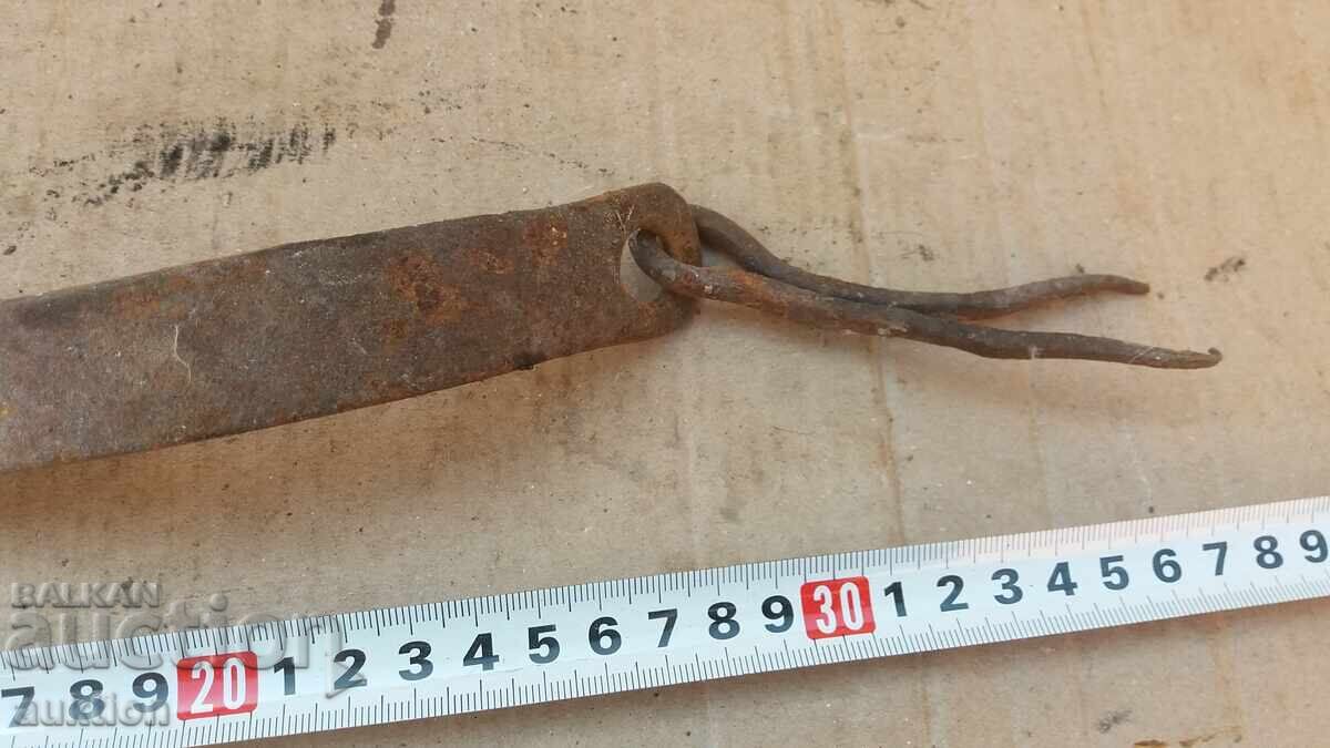 BACĂT PORȚI RENAȘTEREA FORJATĂ - 5 BACĂT PORȚI RENAȘTEREA FORJATĂ - 5