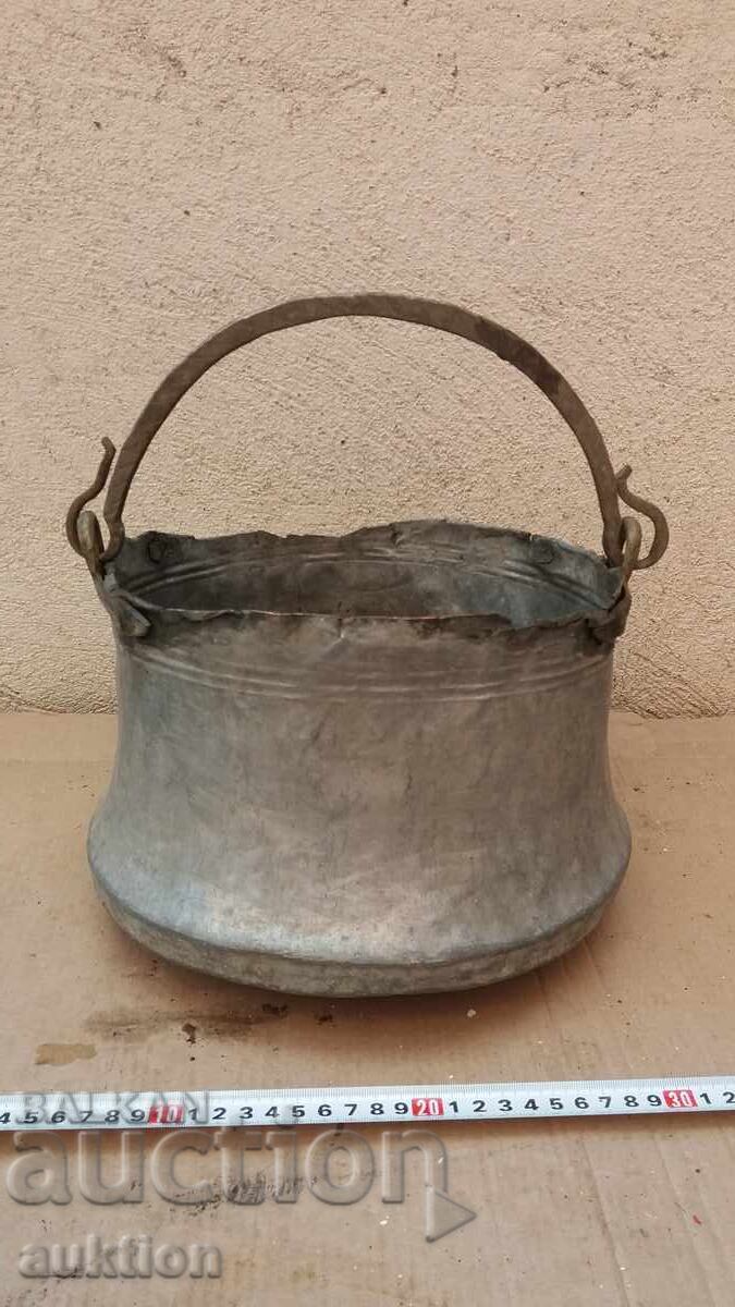 КОВАН ВЪЗРОЖДЕНСКИ БАКЪР КАЛАЙДИСАН