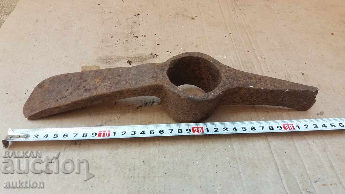 MASSIVE PICK - AX with price 9.99 BGN | € 5.11