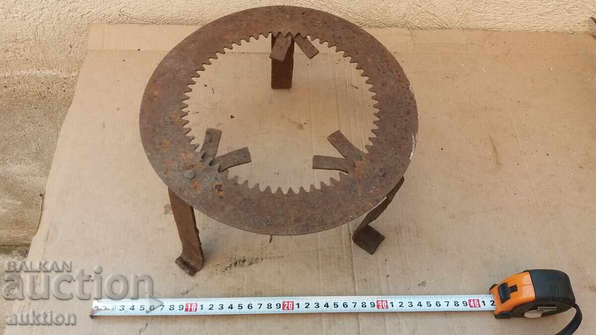 СТАРА ПИРОСТИЯ с цена 9.99 лв. | € 5.11