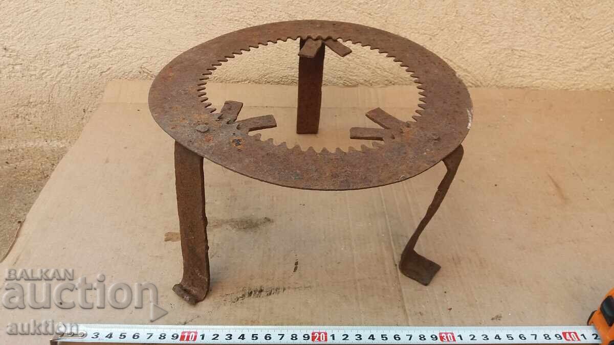 СТАРА ПИРОСТИЯ