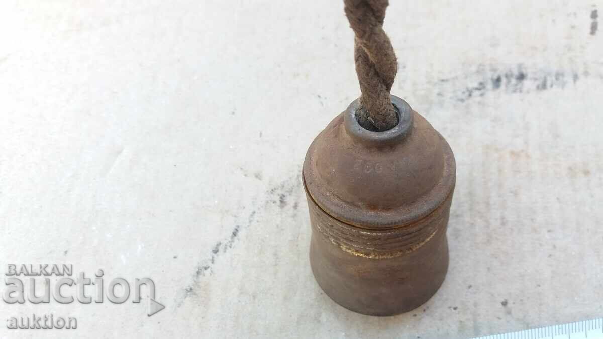 БРОНЗОВА ФАСУНГА ОТ ЦАРСКО ВРЕМЕ - 5 БРОНЗОВА ФАСУНГА ОТ ЦАРСКО ВРЕМЕ - 5