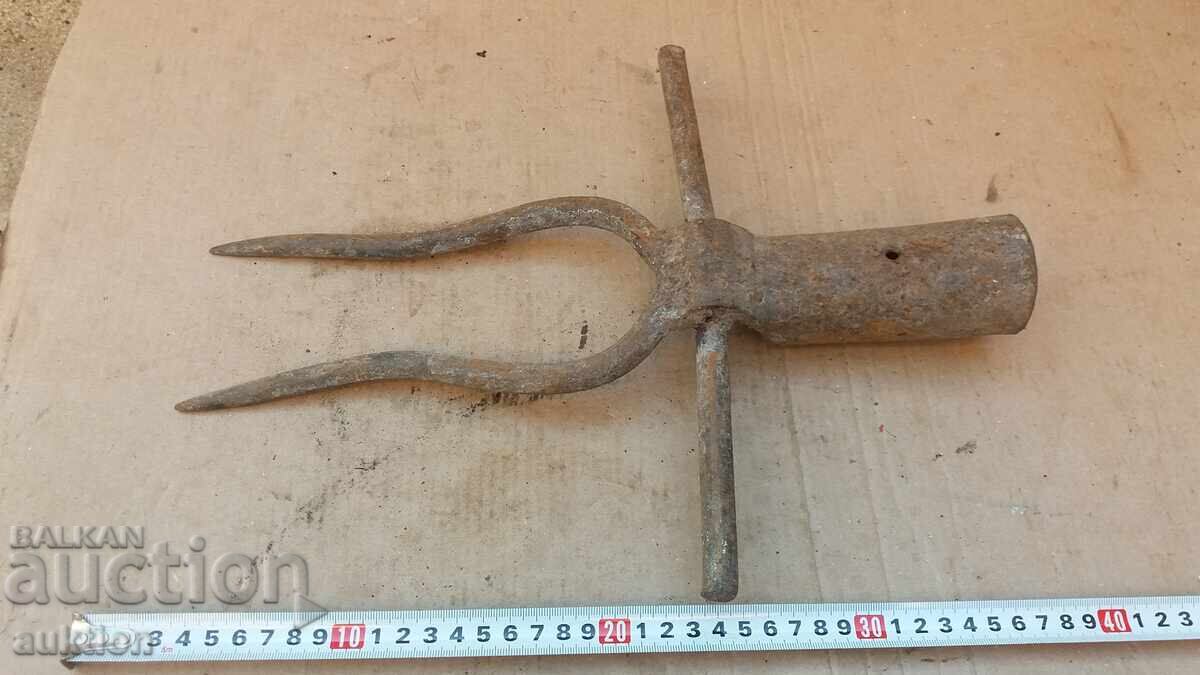 СТАРА ВИЛА ЗА ВАДЕНЕ НА ЦВЕКЛО СТАРА ВИЛА ЗА ВАДЕНЕ НА ЦВЕКЛО