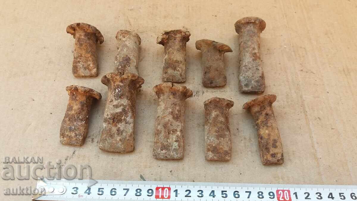 Δημοπρασία ΣΕΤ 10 ΤΕΜΑΧΙΩΝ ΜΙΚΡΩΝ ΦΟΡΤΗΓΩΝ