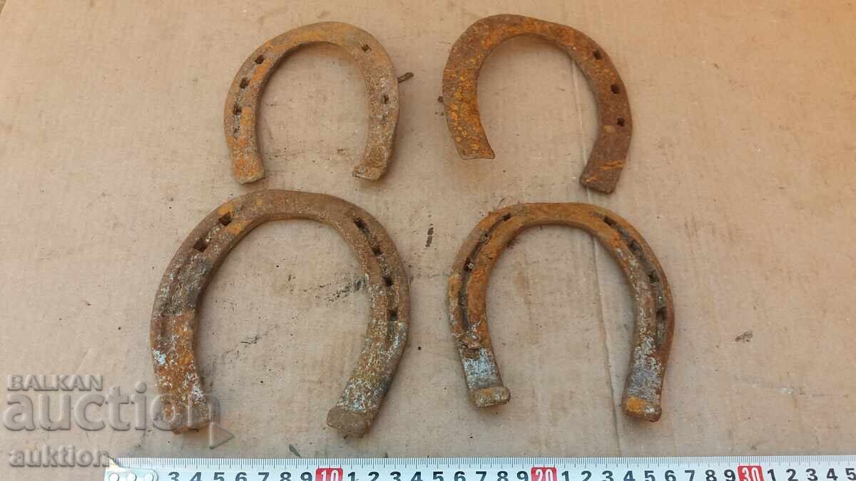 LOT OF 4 HORSESHOES