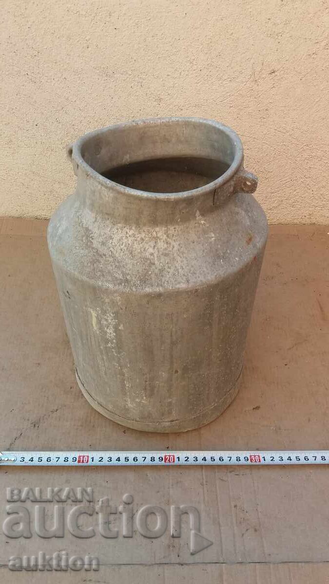 STAR MASSIVE ALUMINUM MILK CAN with price 12.99 BGN | € 6.64