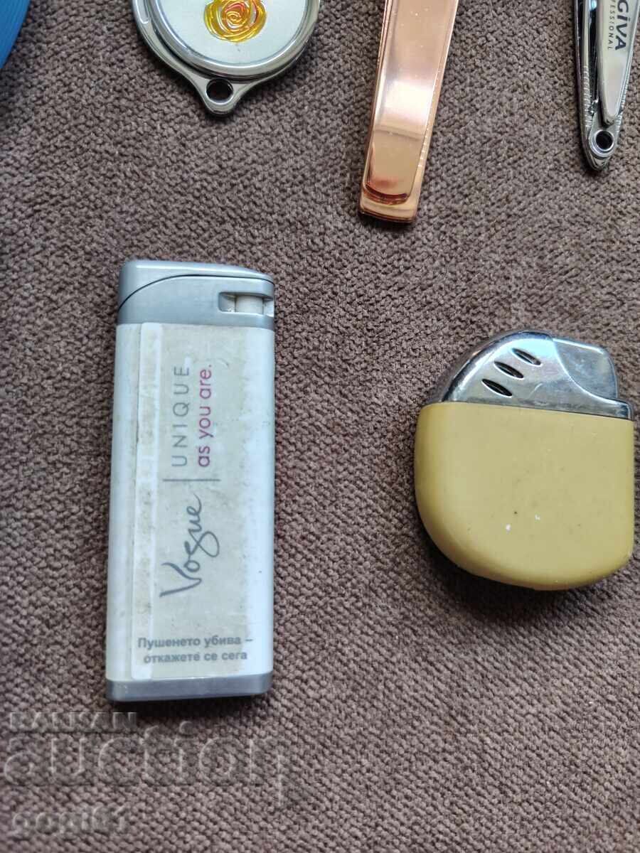 Lighters and nail clippers, lot 1 - 7