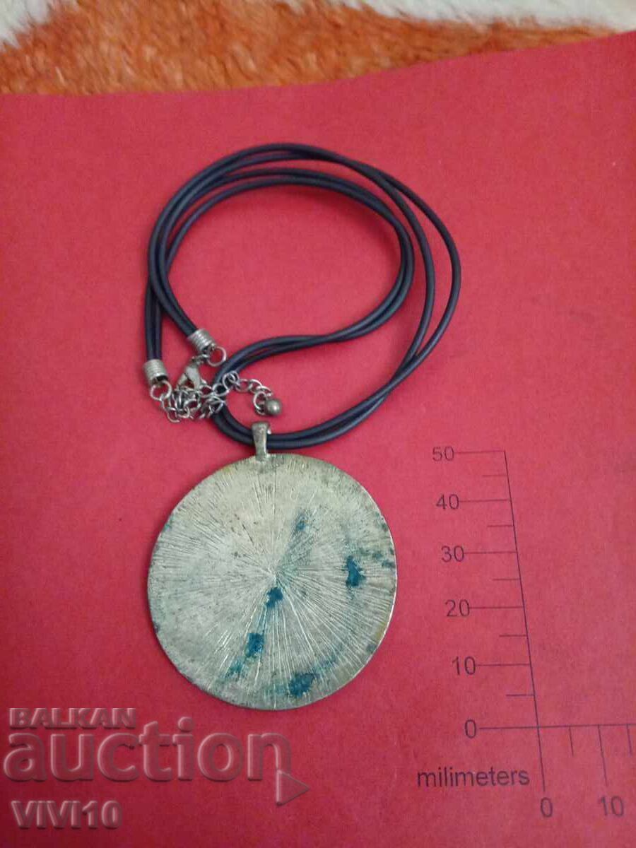 Antique enamel necklace with price 30.00 BGN | € 15.34