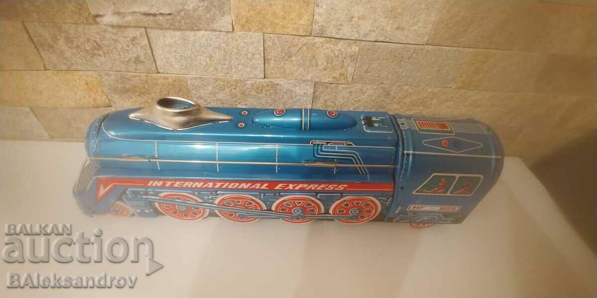 Locomotivă mare de jucărie din tablă cu preț 25.00 BGN | € 12.78 Locomotivă mare de jucărie din tablă cu preț 25.00 BGN | € 12.78