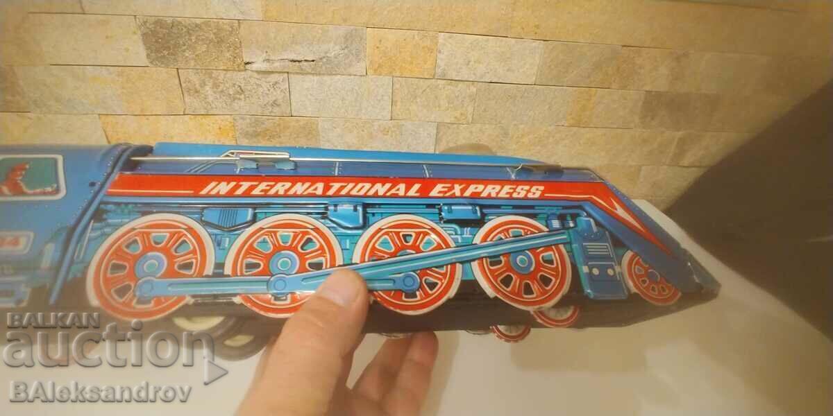 Large tin toy locomotive - 7