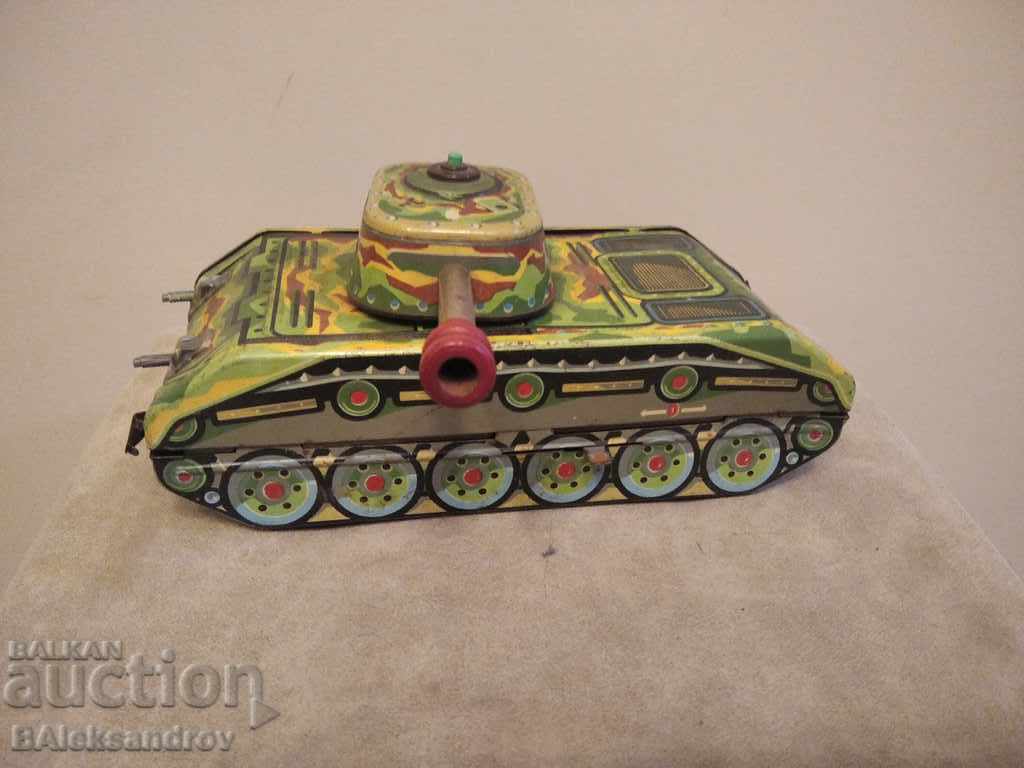 Licitație Jucărie mecanică veche din tablă Licitație Jucărie mecanică veche din tablă