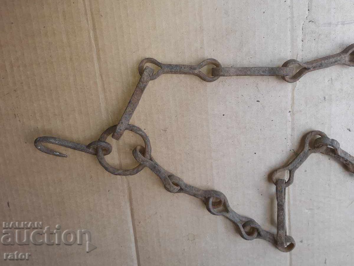 Old wrought iron fireplace chain, sturdy with price € 11.99 | 23.45 BGN Old wrought iron fireplace chain, sturdy with price € 11.99 | 23.45 BGN