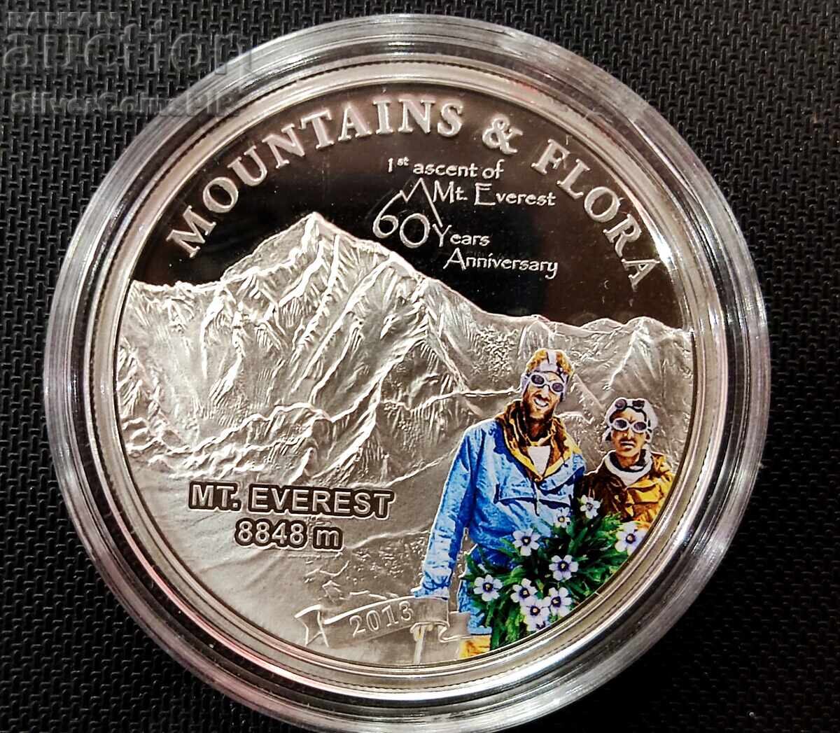 Сребро 5$ 60г. От Изкачването на Еверест 2013 Палау Сребро 5$ 60г. От Изкачването на Еверест 2013 Палау