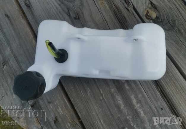 Δεξαμενή καυσίμου για Τρίμερ με τιμή 25.00 BGN | € 12.78