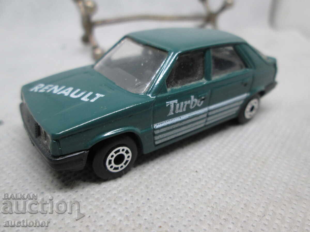 MATCHBOX-BŬLGARIYA RENAULT 11 TURBO