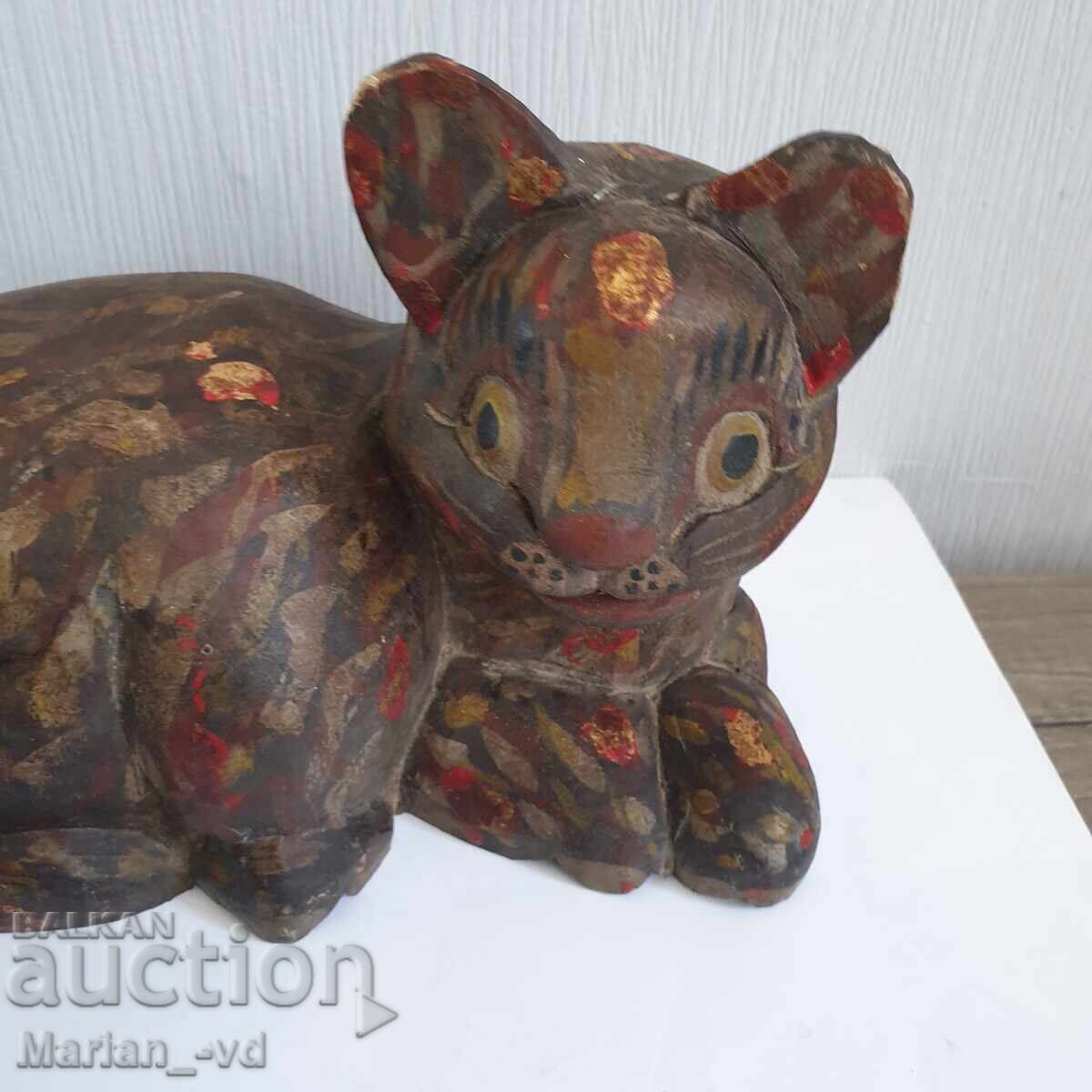 Παλιά ξύλινη γάτα χειροποίητη με τιμή 50.00 BGN | € 25.56