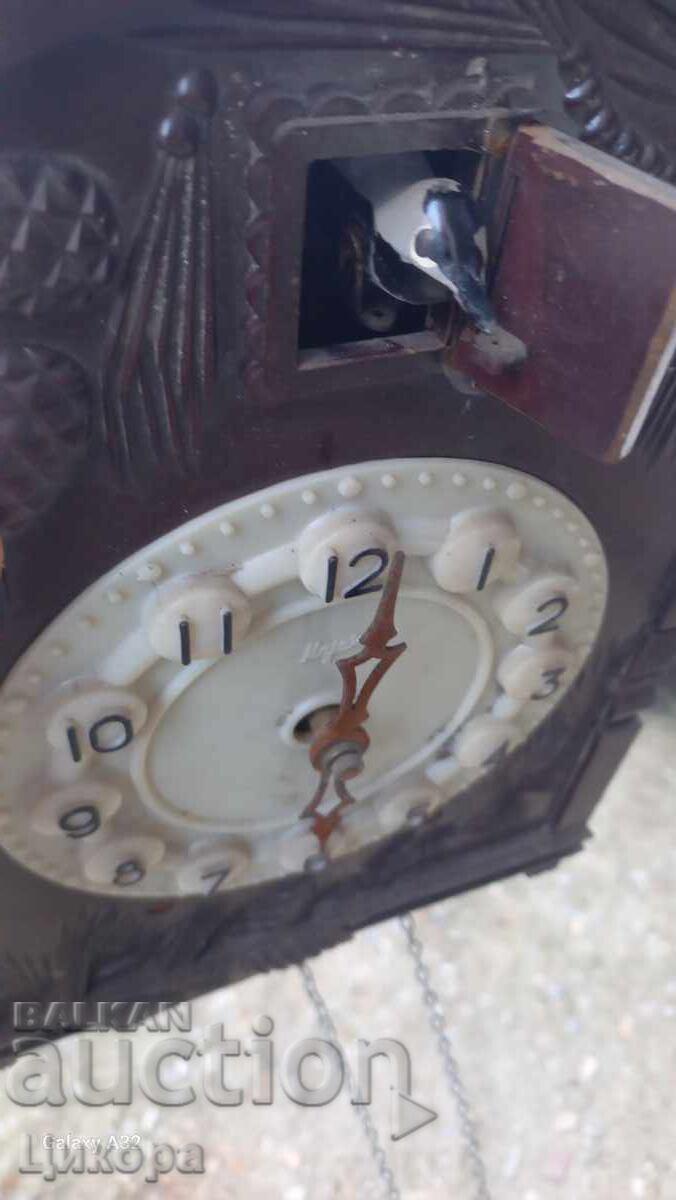 Аукцион СТЕНЕН ЧАСОВНИК КУКУВИЦА Аукцион СТЕНЕН ЧАСОВНИК КУКУВИЦА