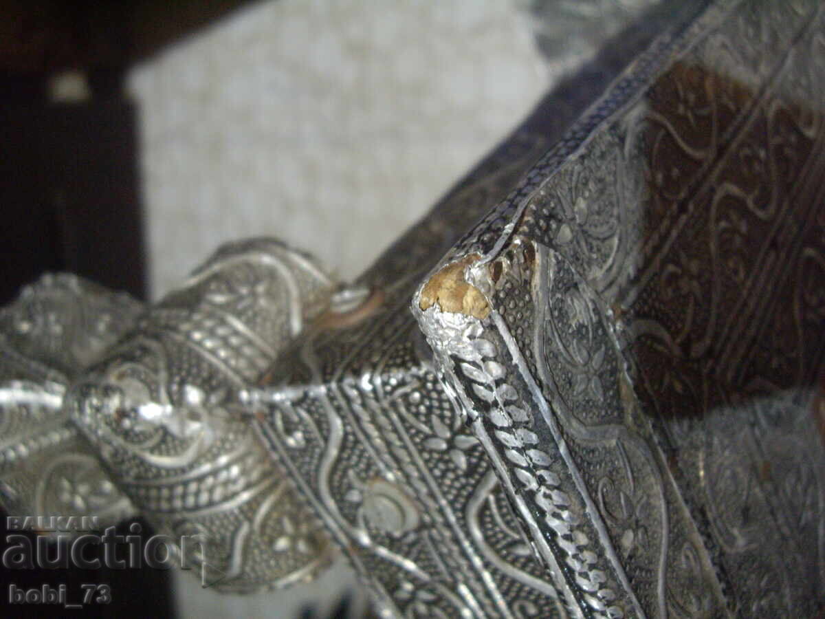 Ενδιαφέρον μικρό τραπεζάκι - 7