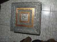 Măsuță mică interesantă