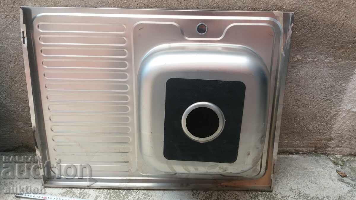 Kitchen Sink - Stainless Steel with Deep Basin and Drainer - 7